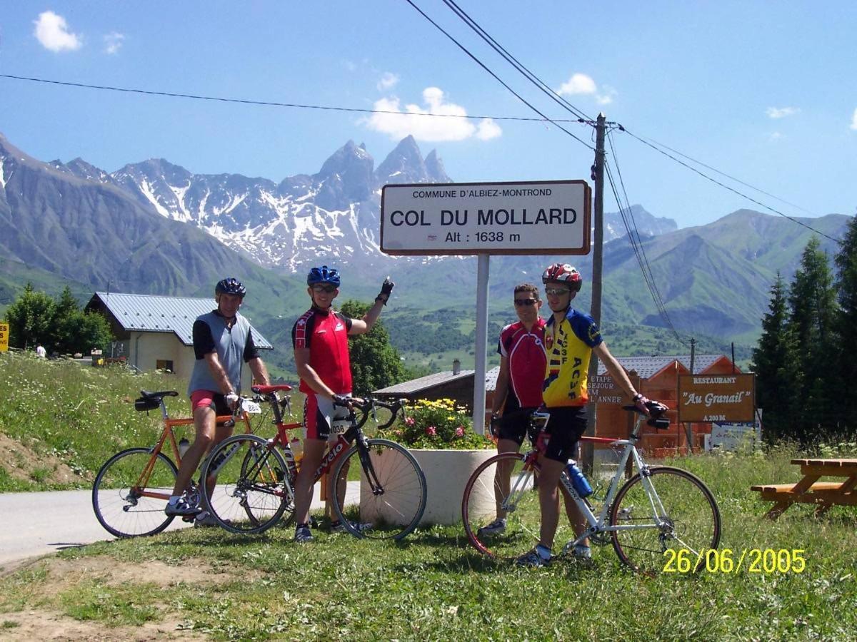 Vos Vacances A Albiez Montrond Bagian luar foto